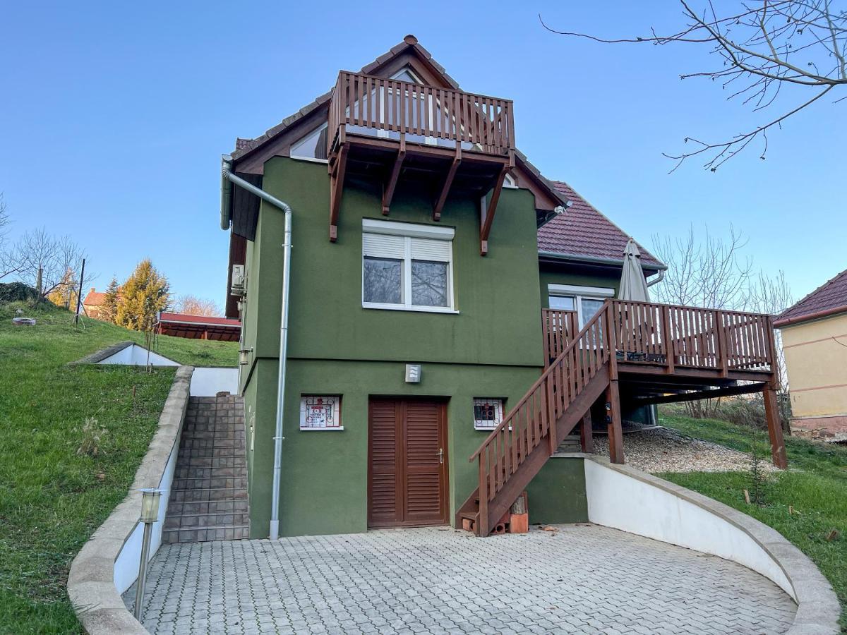 Sunnyside Apartmanhaz Zalakaros Exterior foto