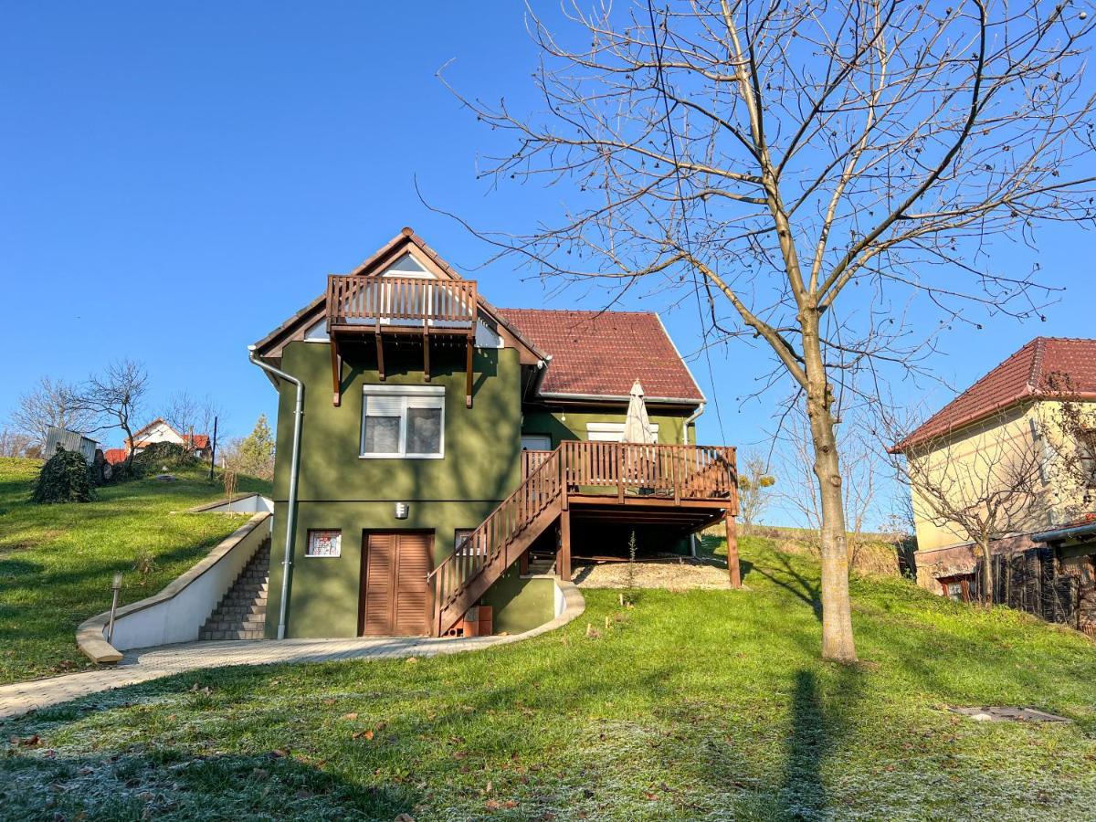 Sunnyside Apartmanhaz Zalakaros Exterior foto
